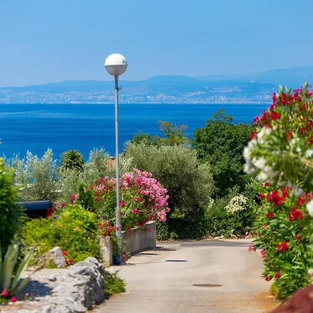 Marijana krevet i doručak