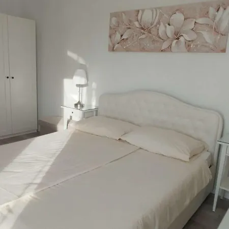 Marijana krevet i doručak Malinska