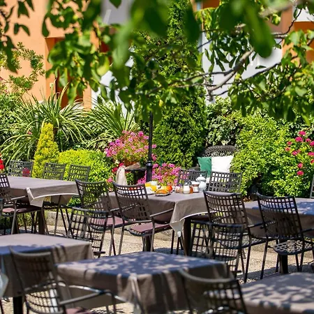 Bed & Breakfast Marijana 3*