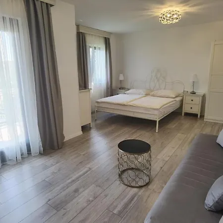 Bed & Breakfast Marijana 4*