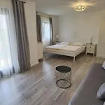 Bed & Breakfast Marijana 4*