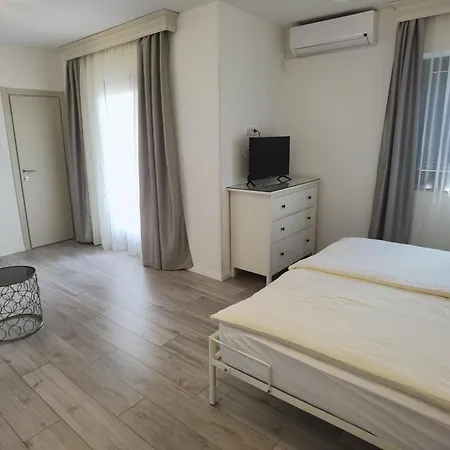 Marijana 4* مالينسكا